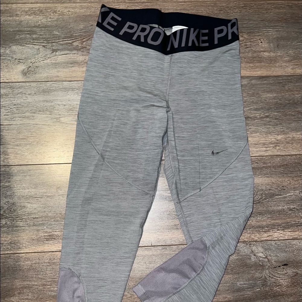 Nike Pro Cropped Leggings